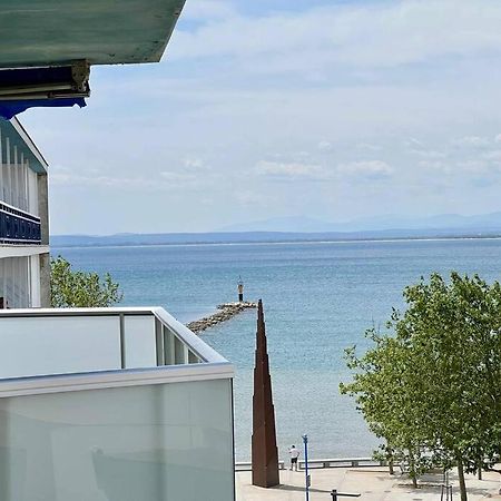 Moderno Y Amplio Apartamento En El Centro De Росас Экстерьер фото